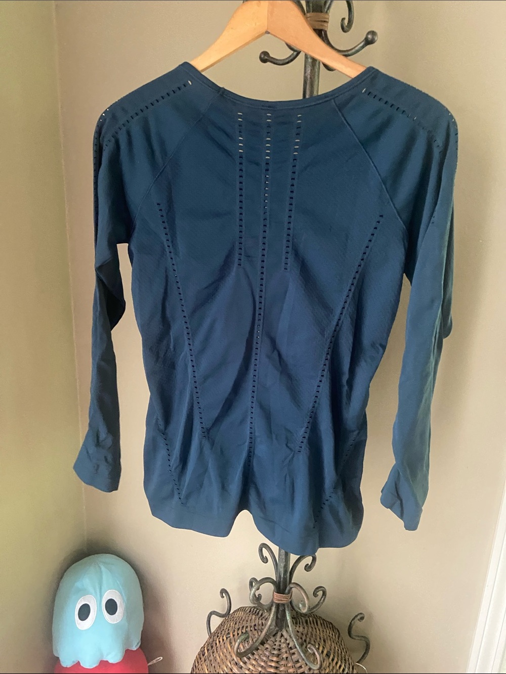 Athleta Foothill Seamless Long Sleeve Breathable Active Training Shirt Teal Sz.S